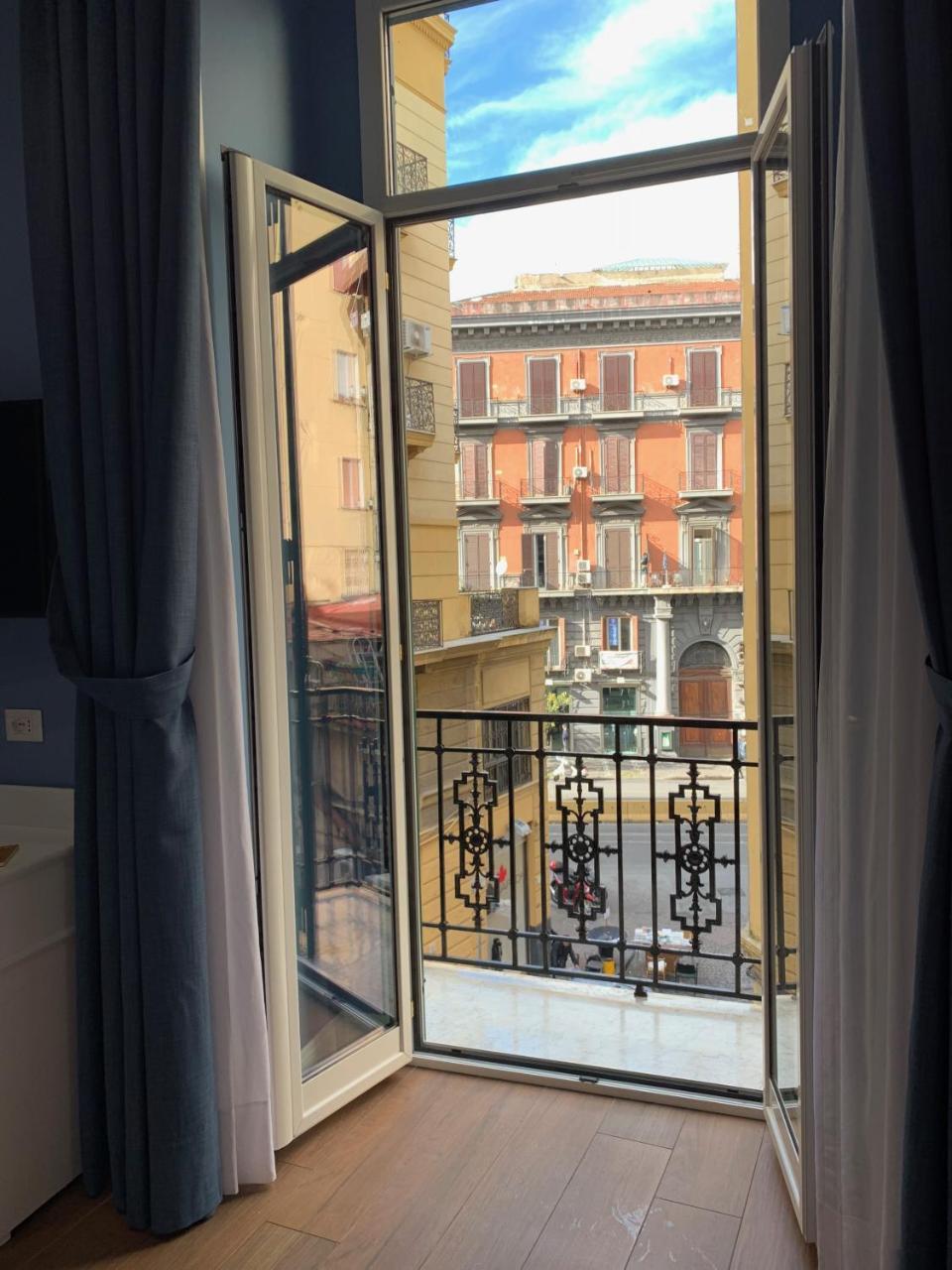 Camera Deluxe Matrimoniale/Doppia con Letti Singoli con Balcone